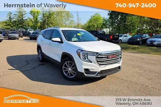 2023 GMC Terrain SLT FWD's photo