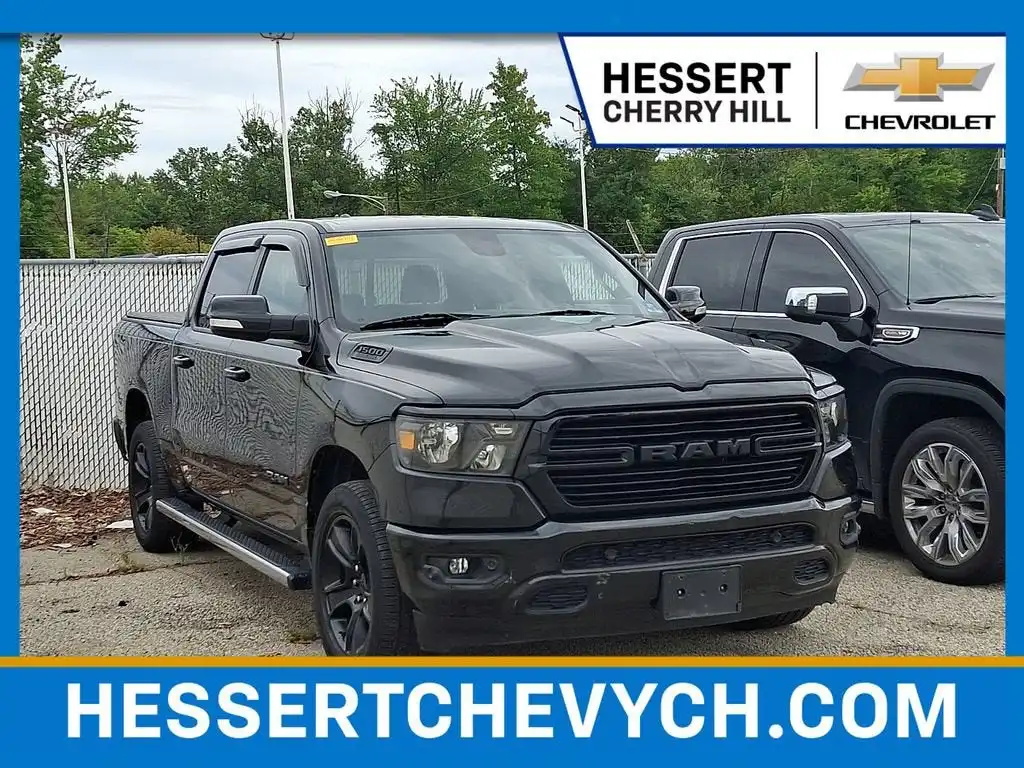 2020 RAM 1500 Big Horn/Lone Star 4WD Crew Cab 5'7's photo