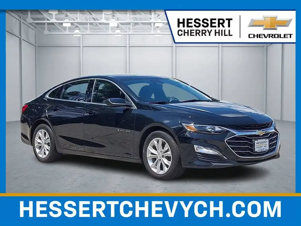 2024 Chevrolet Malibu 1LT's photo