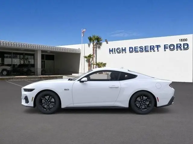 2026 Ford Mustang GT Fastback photo 3