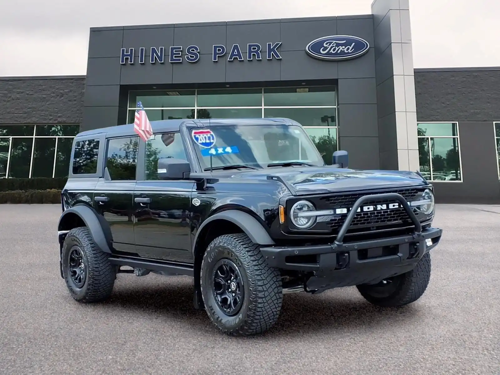2022 Ford Bronco Wildtrak 4x4's photo