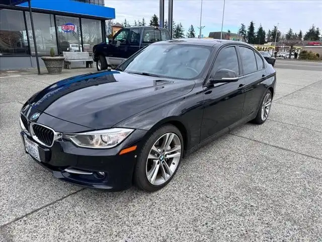 2012 BMW 3 Series 335i Sedan's photo