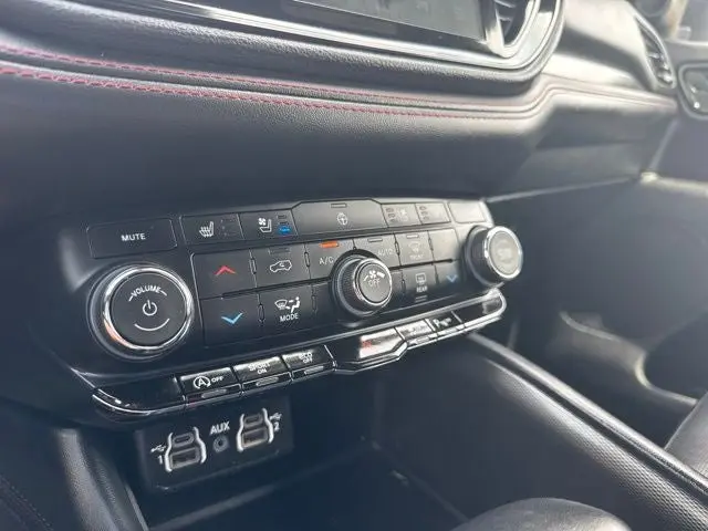 2024 Dodge Durango GT Plus AWD photo 5