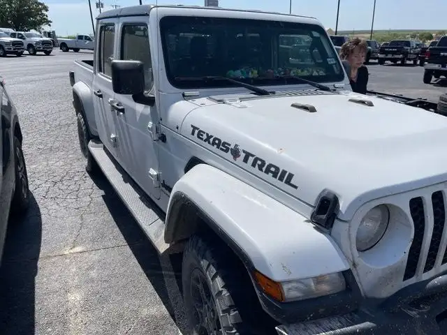 2023 Jeep Gladiator Texas Trail's photo