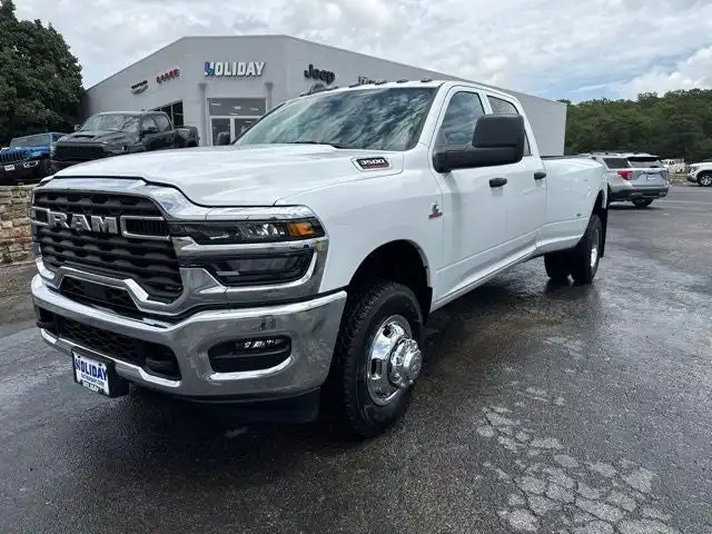 2026 RAM 3500 Tradesman 4X4 Crew Cab LWB's photo