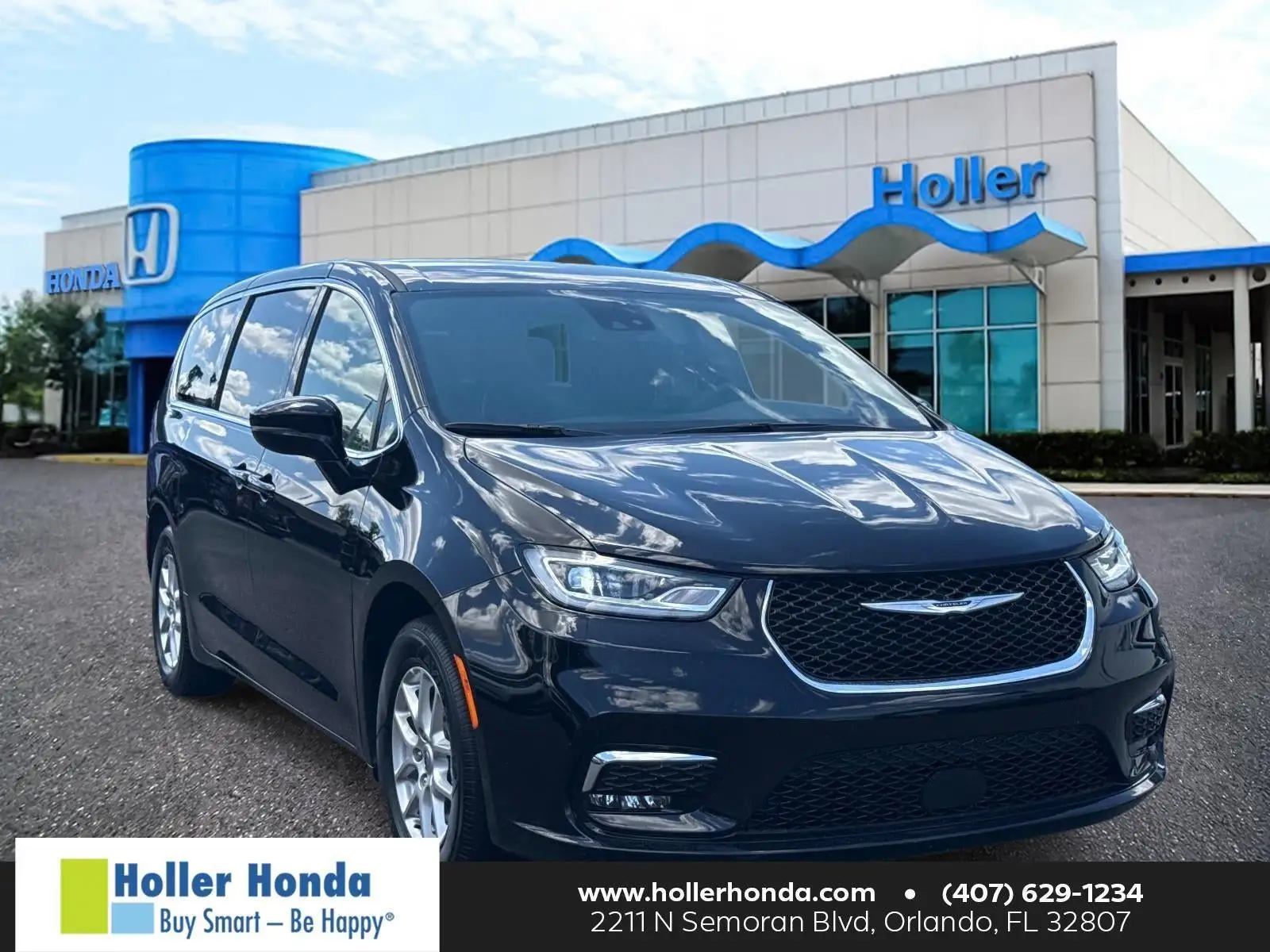 2025 Chrysler Pacifica Select photo 1