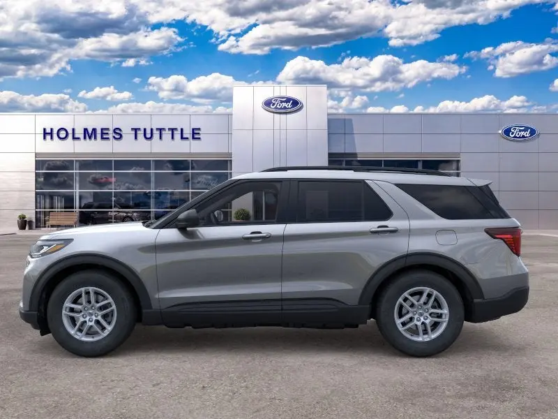 2026 Ford Explorer undefined photo 3