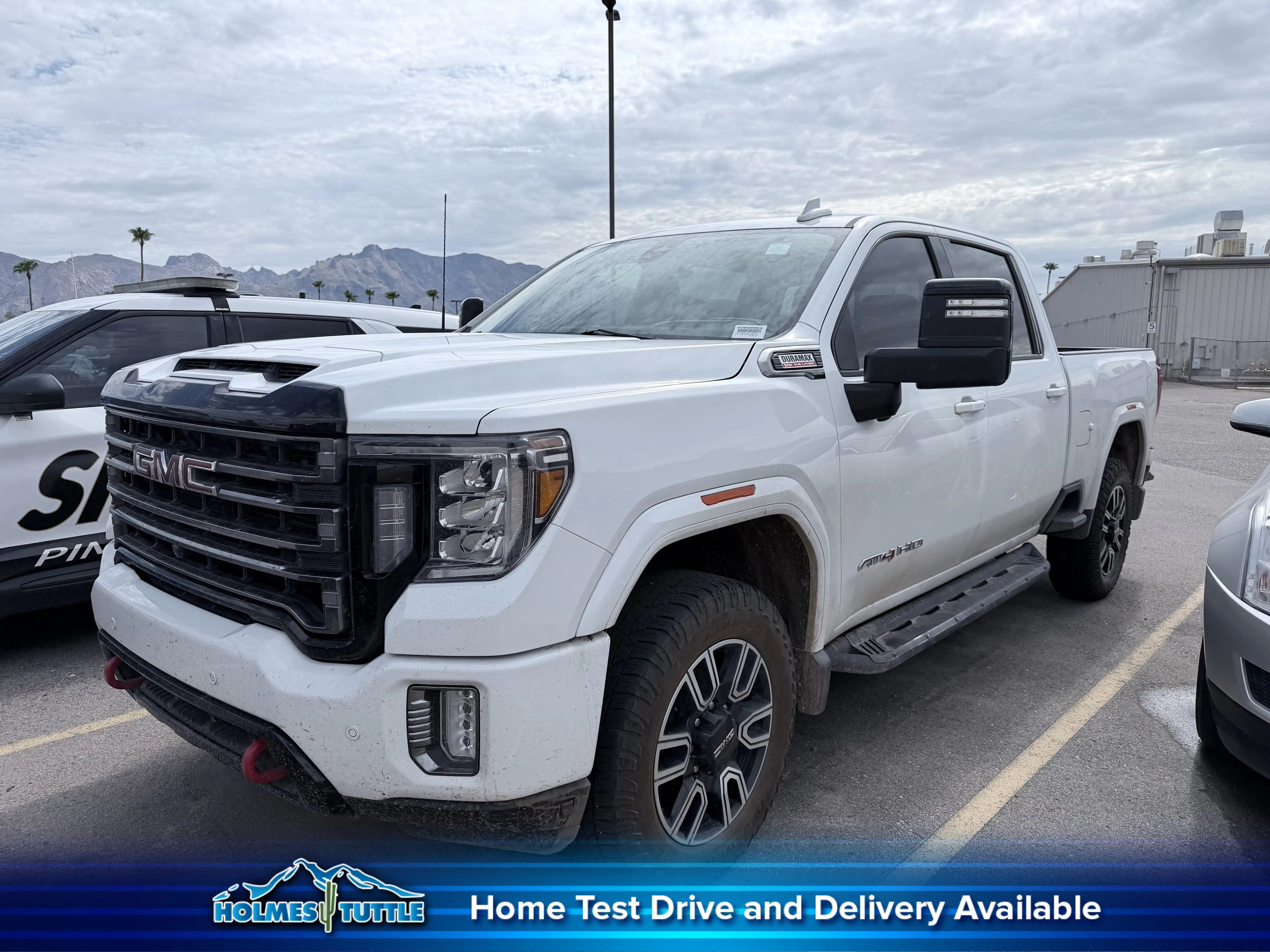 2021 GMC Sierra 4WD Crew Cab Standard Box AT4's photo