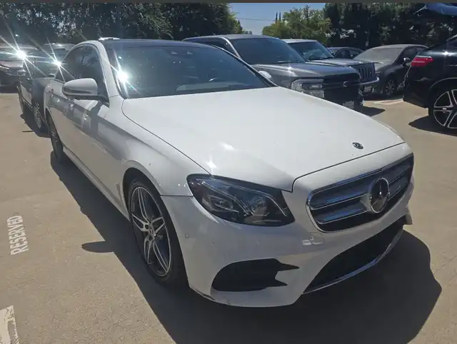 2018 Mercedes-Benz E-Class E300's photo