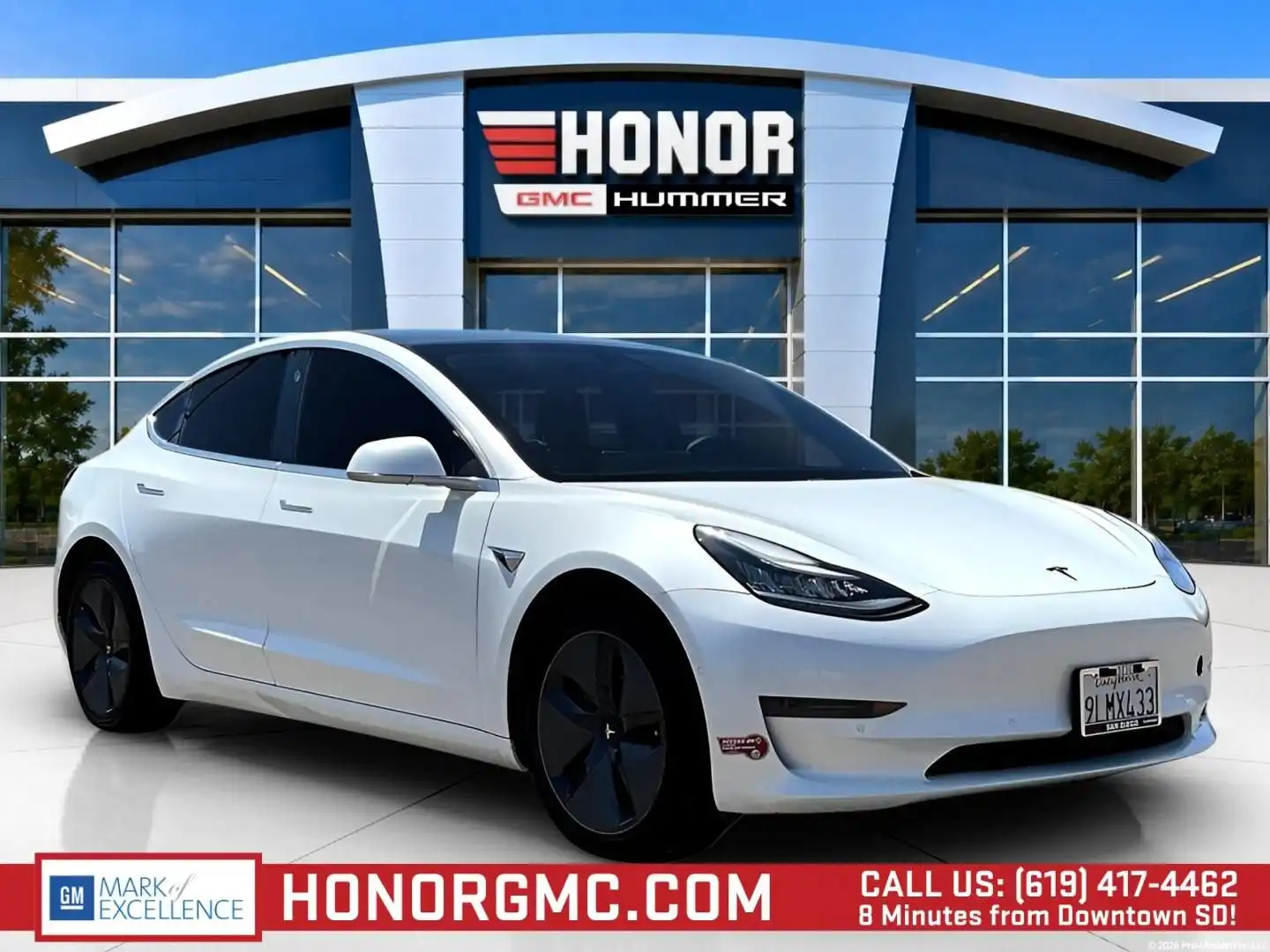 2019 Tesla Model 3 Rear-Wheel Drive Mid Range's photo