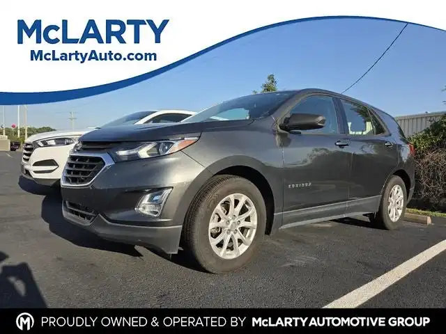 2019 Chevrolet Equinox LS's photo
