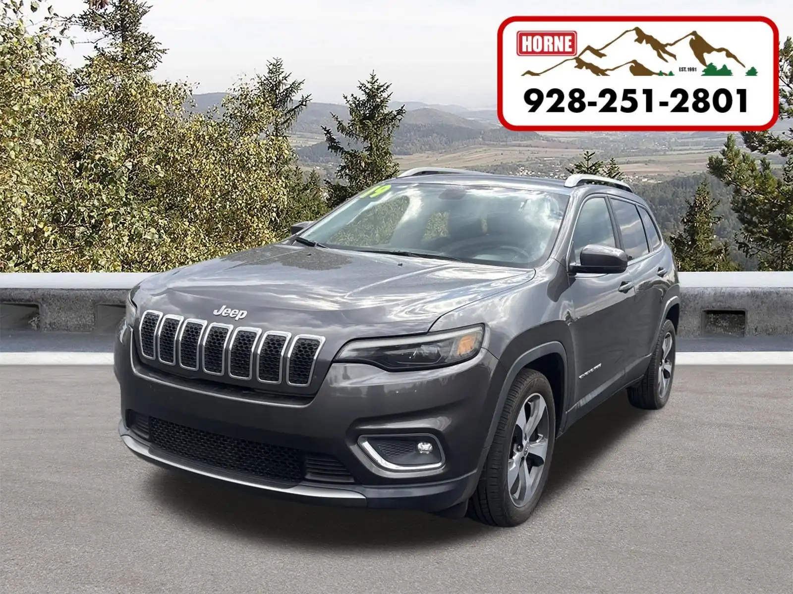 2019 Jeep Cherokee Limited's photo