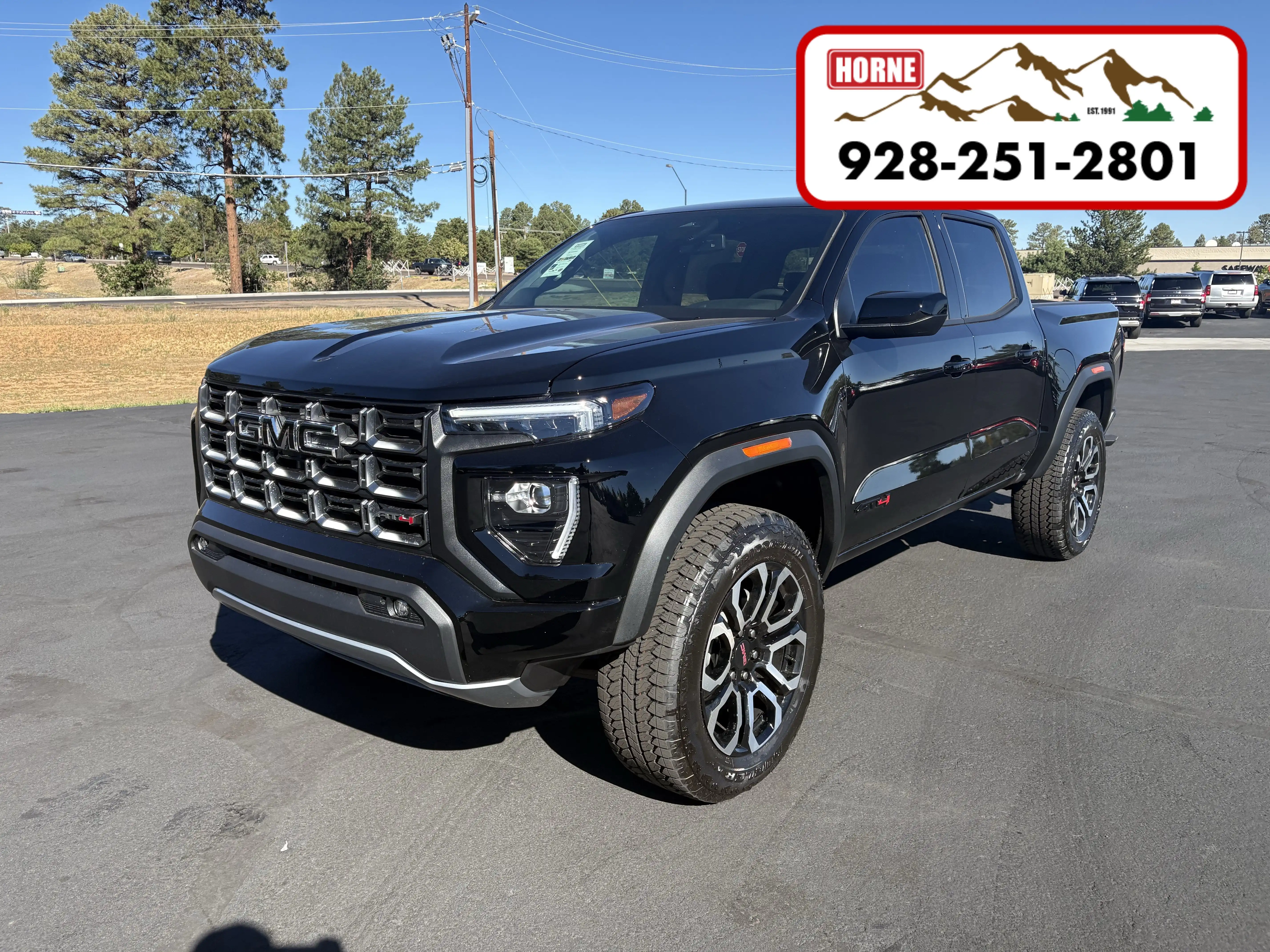 2026 GMC Canyon 4WD AT4 Crew Cab Short Box's photo