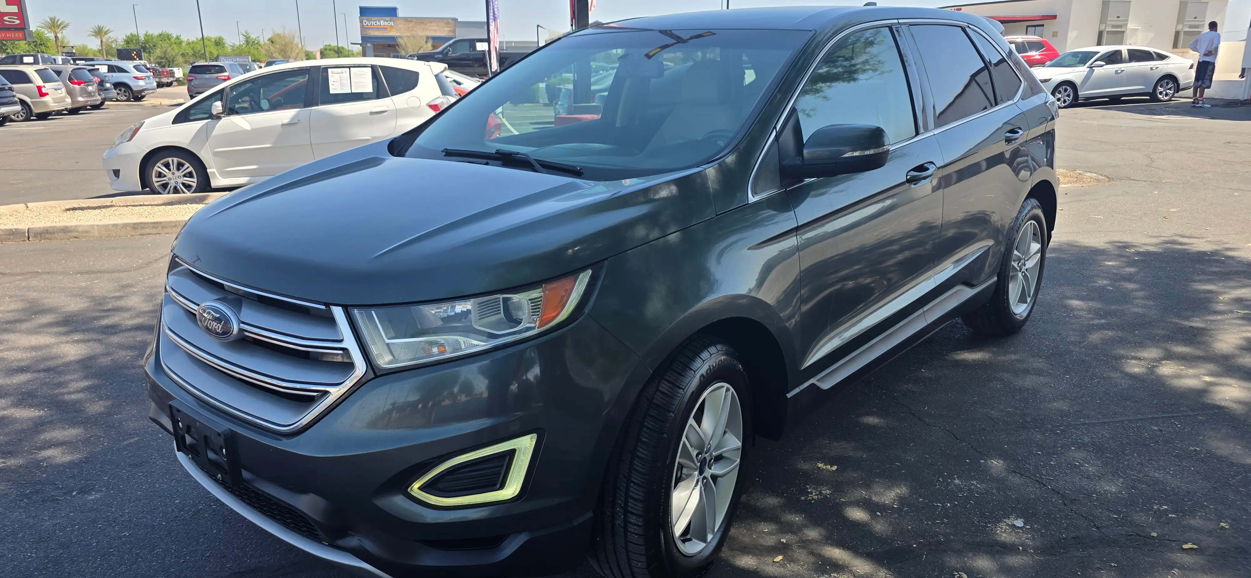 2015 Ford Edge SEL photo 1