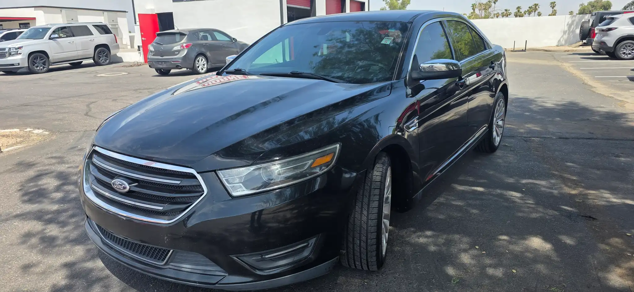 2016 Ford Taurus Limited FWD's photo