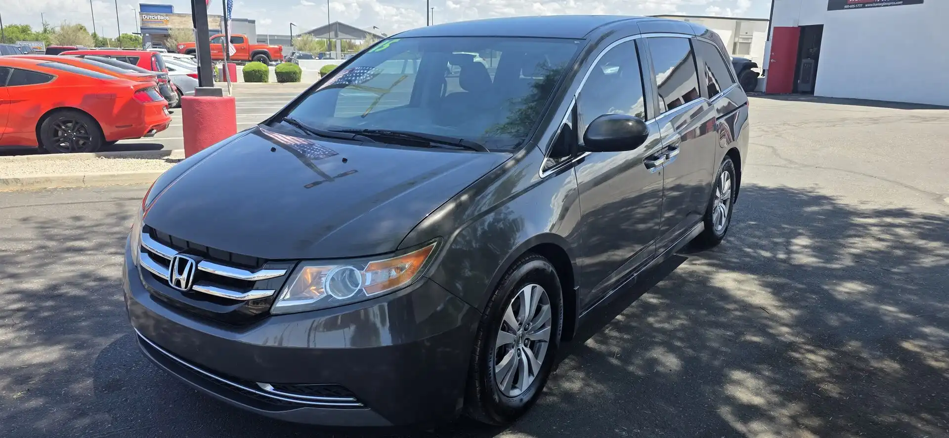 2015 Honda Odyssey EX's photo
