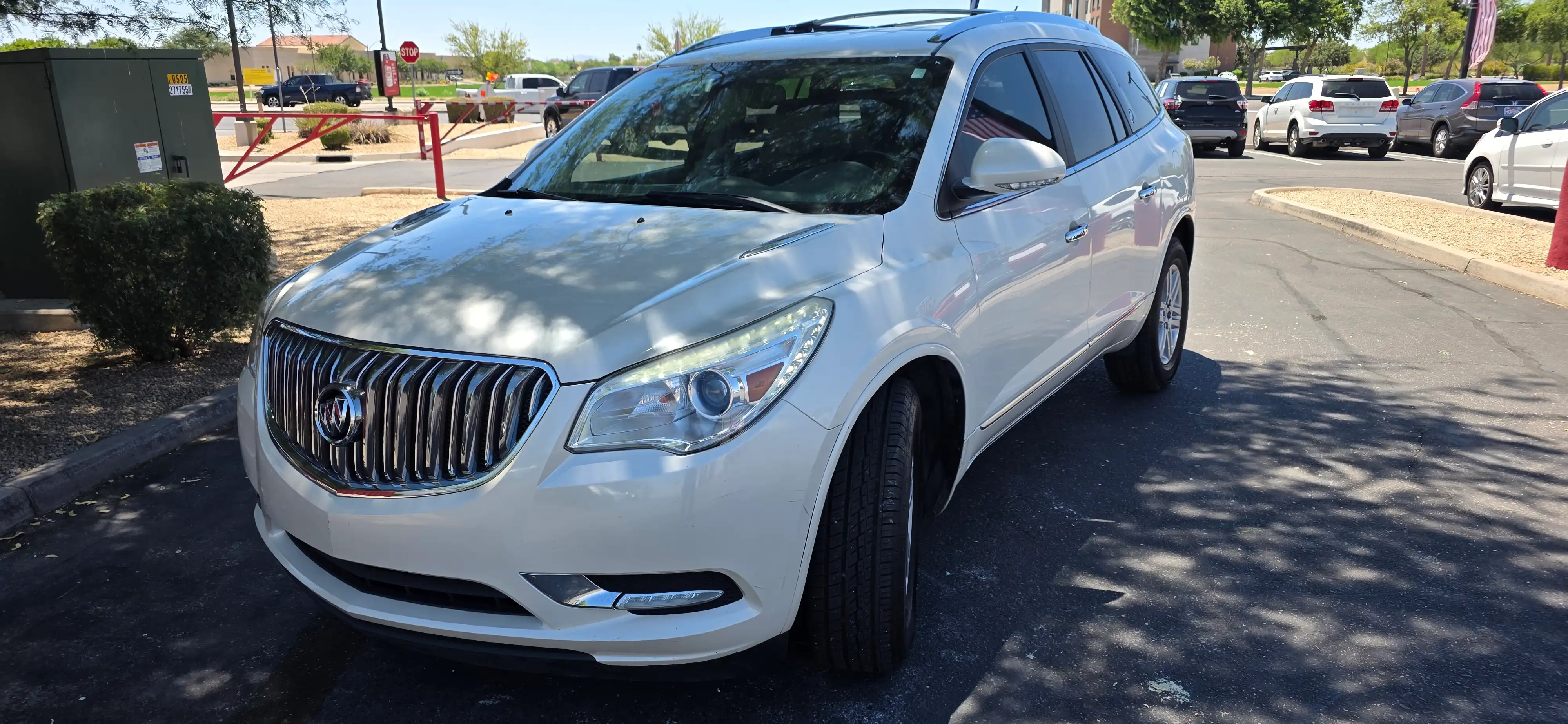 2014 Buick Enclave Convenience's photo