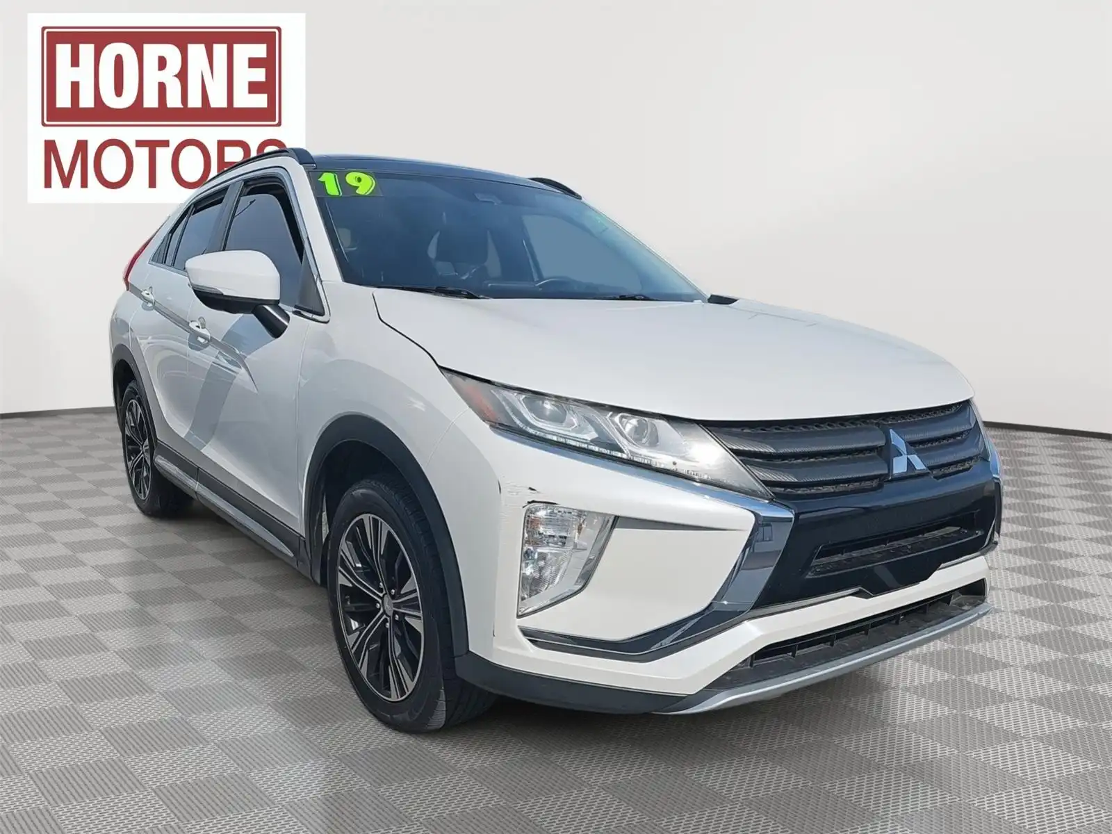 2019 Mitsubishi Eclipse Cross SEL S-AWC's photo