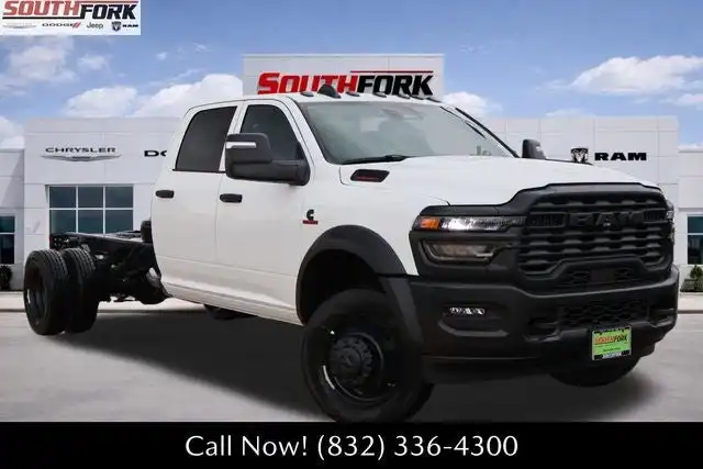 2026 RAM 5500 Big Horn 4X4 Crew Cab DRW 197" WB's photo