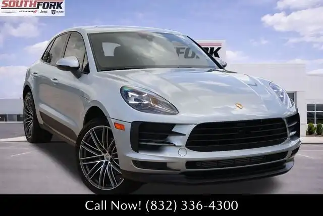 2020 Porsche Macan Base's photo