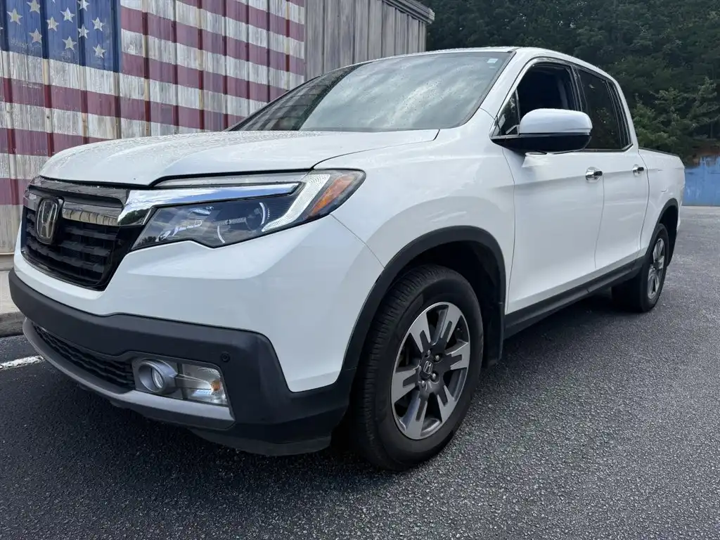 2019 Honda Ridgeline RTL AWD E's photo