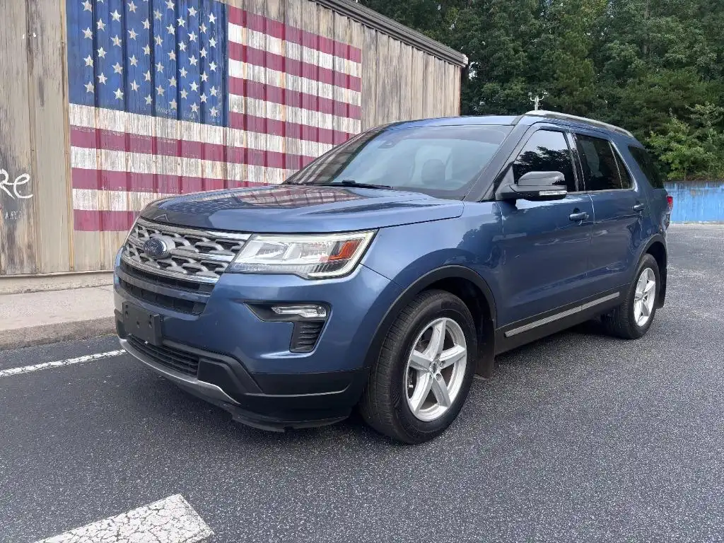2018 Ford Explorer XLT FWD's photo