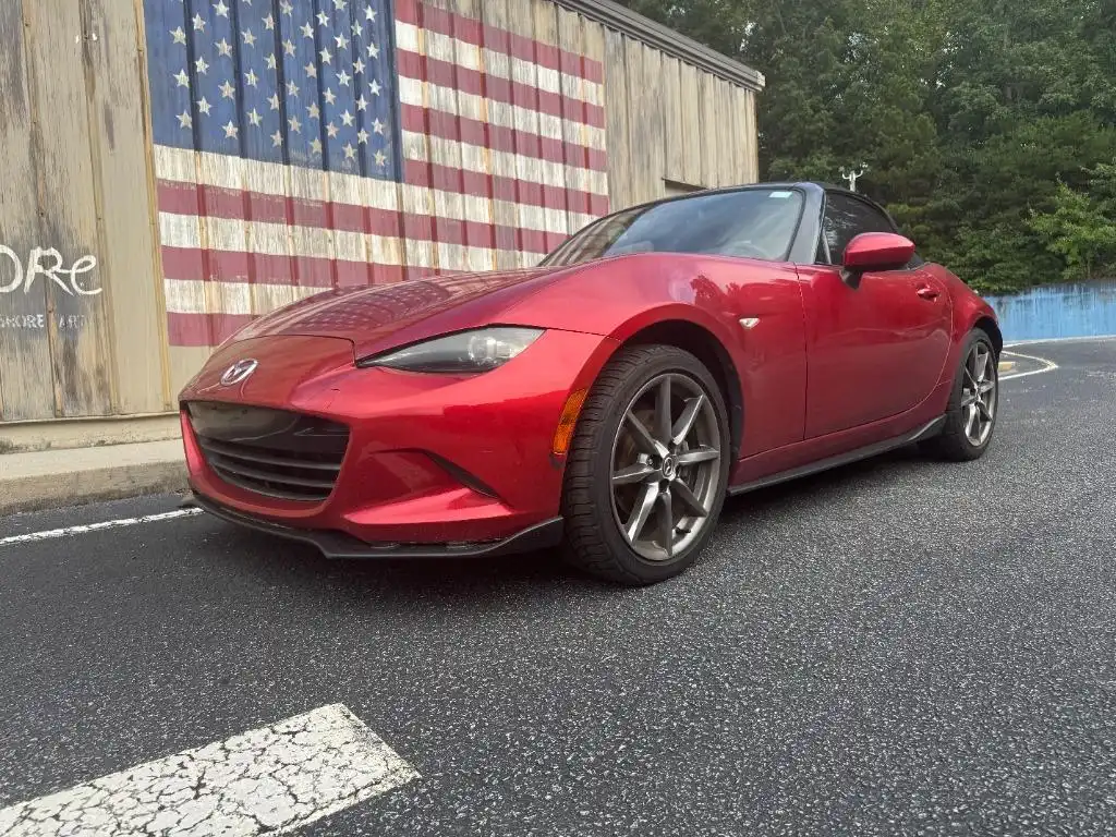 2017 Mazda MX-5 Miata 2.0 Grand Touring's photo
