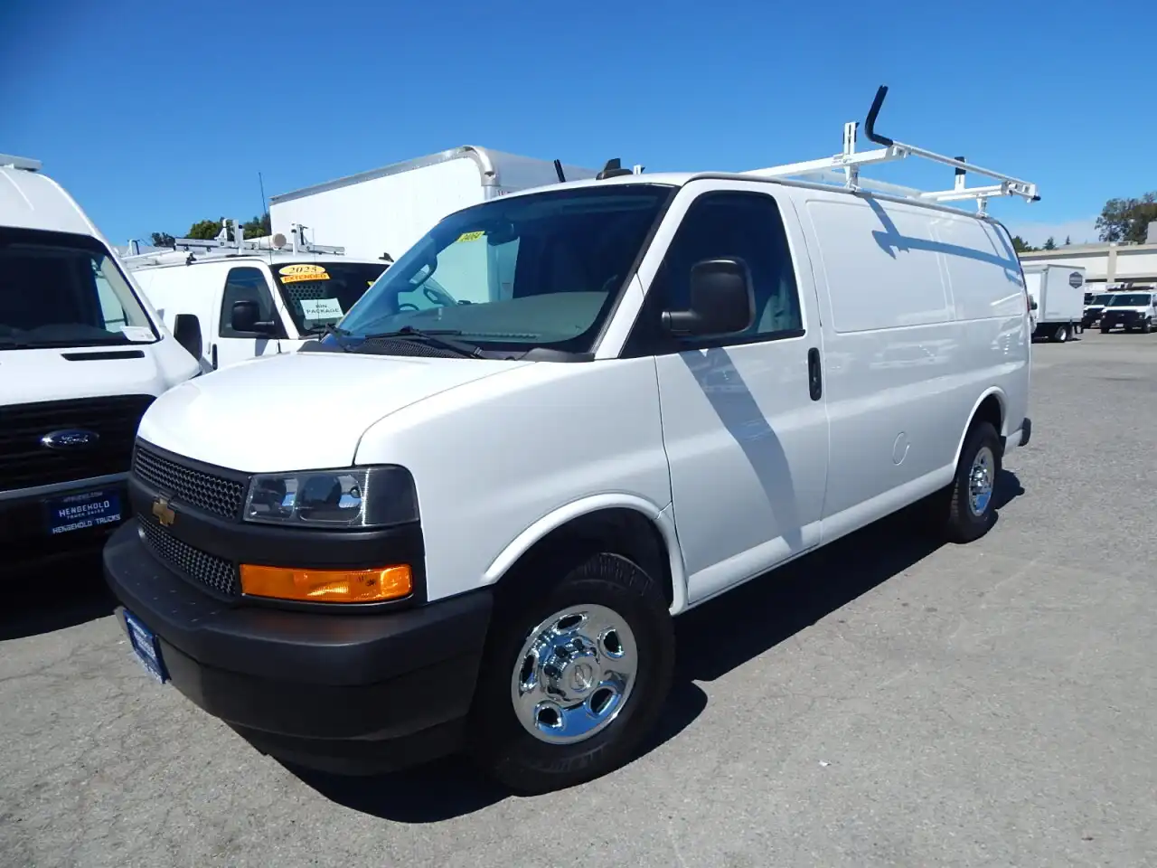 2020 Chevrolet Express 2500 Work Van HD's photo