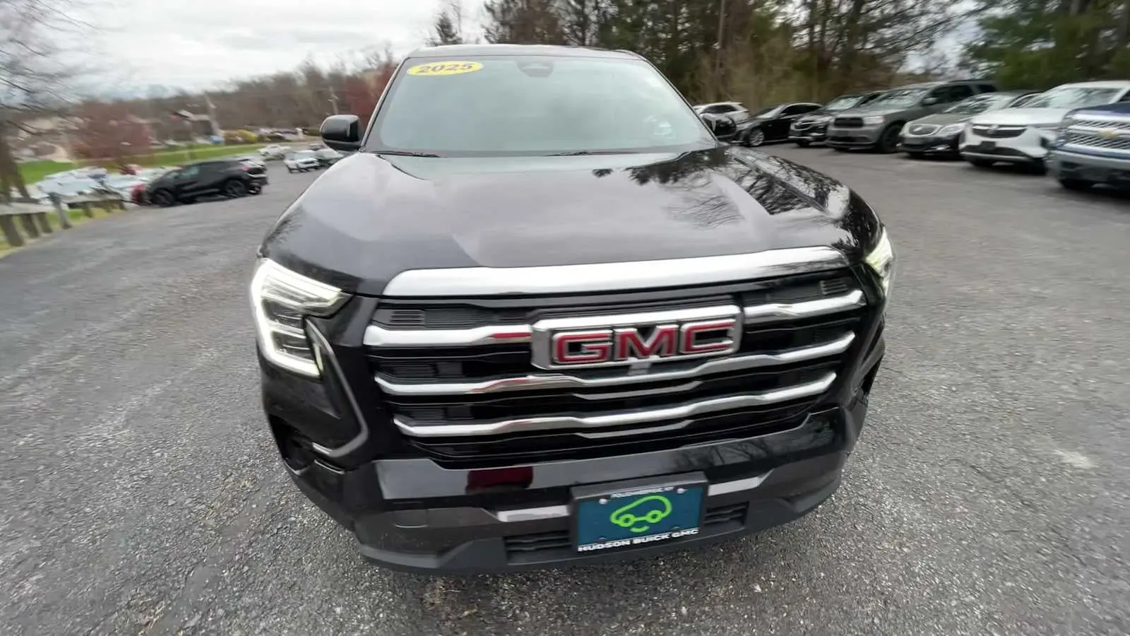 2025 GMC Terrain Elevation AWD photo 4