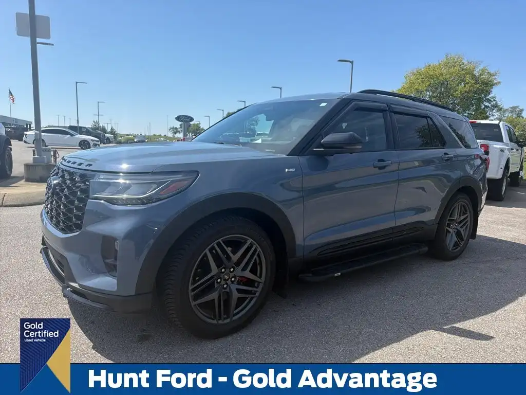 2025 Ford Explorer ST-Line RWD PL535's photo
