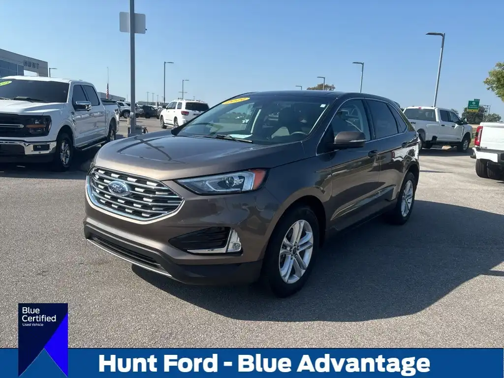 2019 Ford Edge SEL's photo