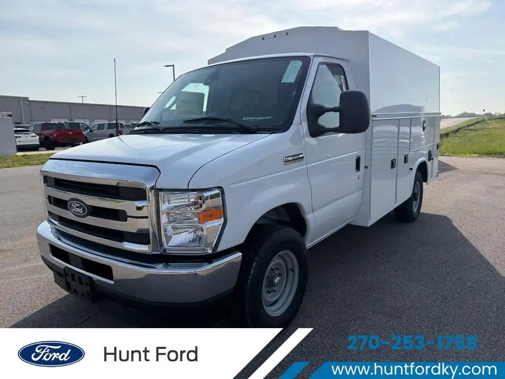2026 Ford E-Series SRW E-350 Super Duty 138 in WB's photo