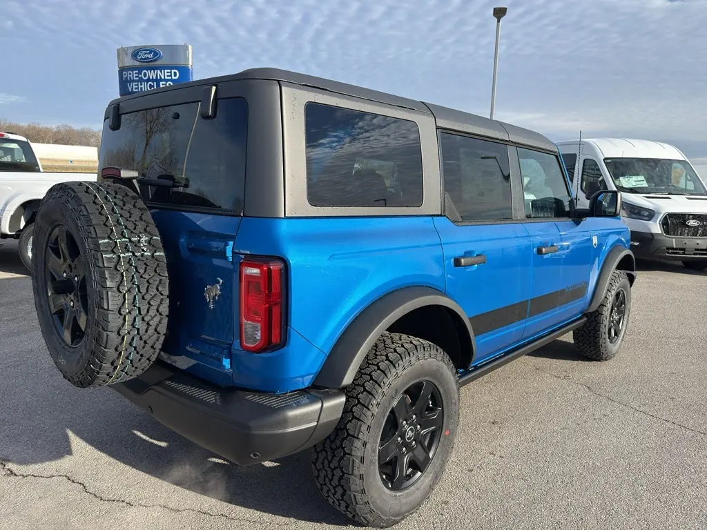 2025 Ford Bronco Big Bend 4WD photo 5