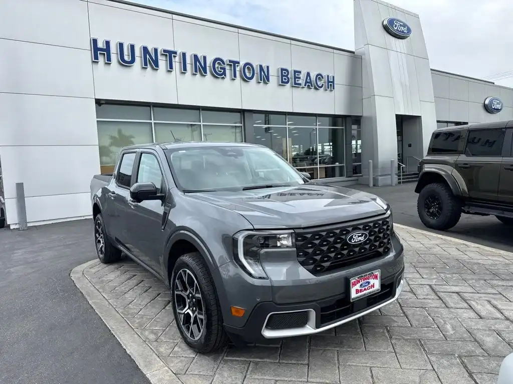 2026 Ford Maverick Lariat AWD's photo