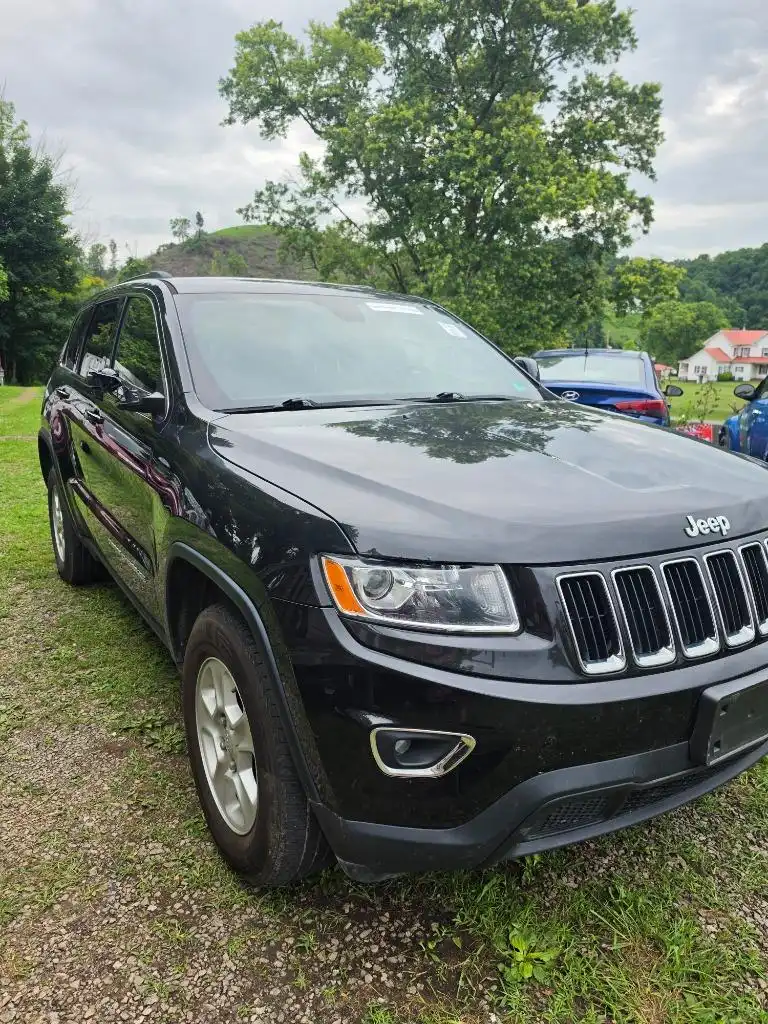 2016 Jeep Grand Cherokee Laredo E 4WD's photo