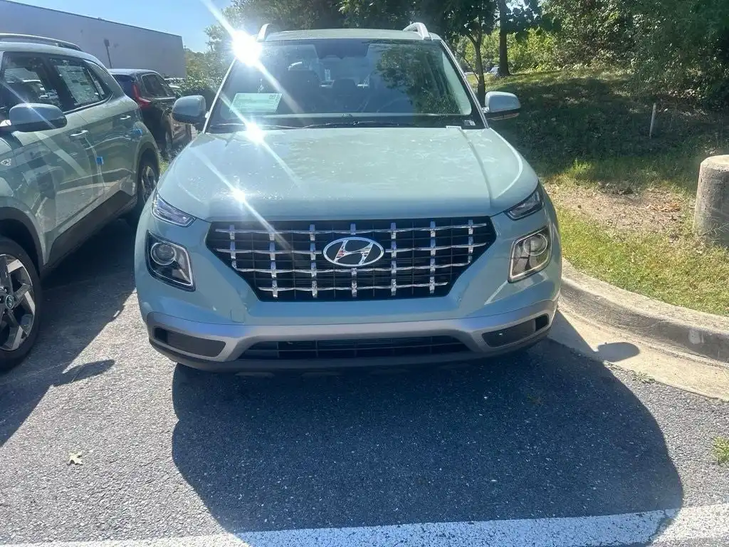 2026 Hyundai Venue SEL IVT's photo
