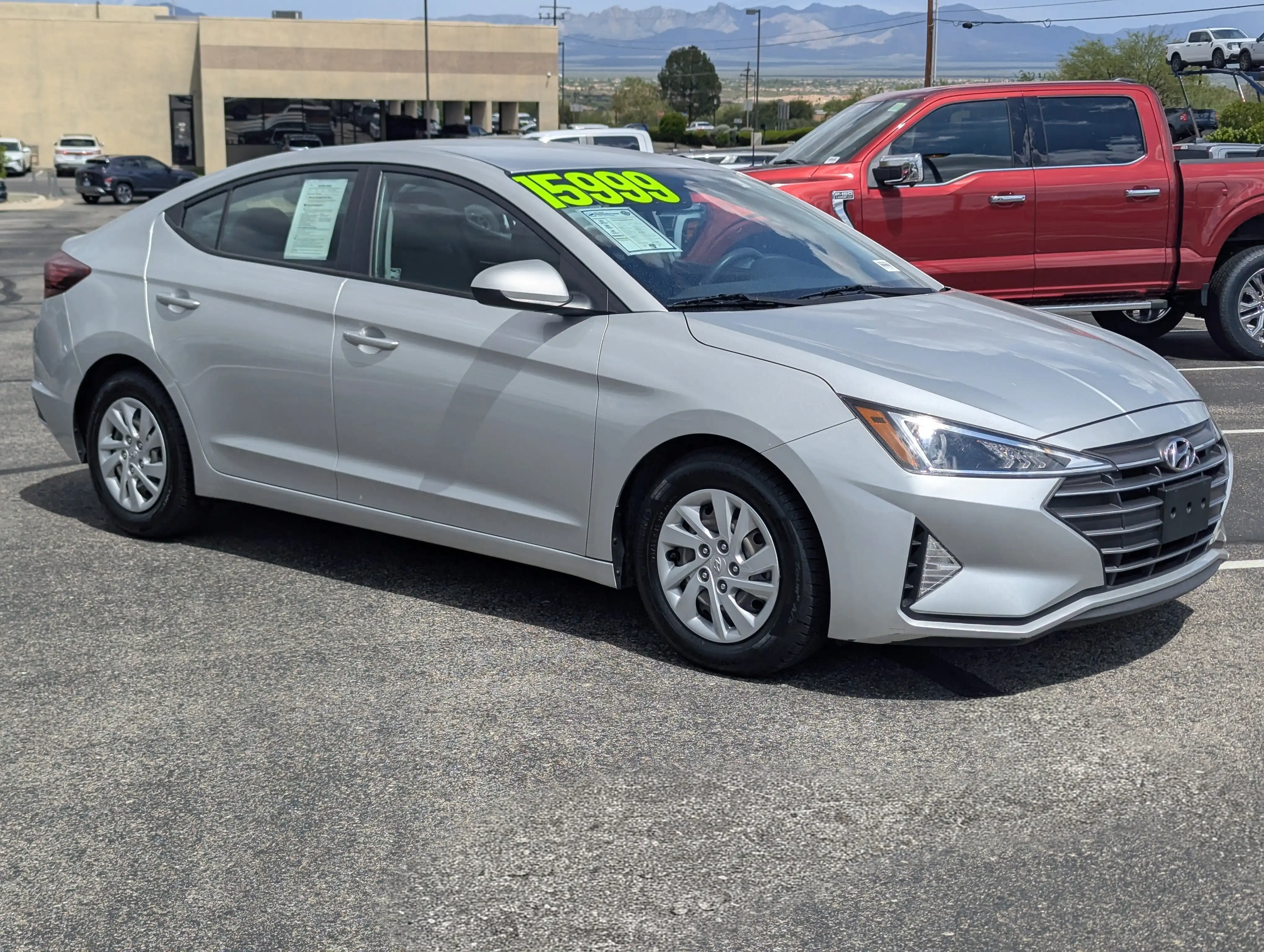 2019 Hyundai Elantra 2.0 SE A/T's photo