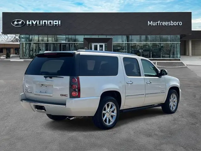 2013 GMC Yukon Denali AWD photo 5
