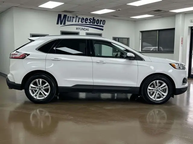 2020 Ford Edge SEL AWD photo 4