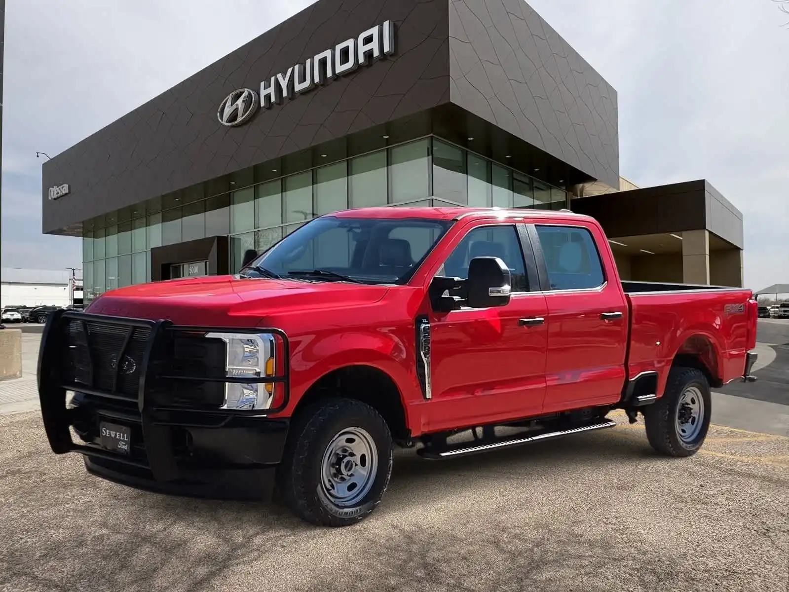 2023 Ford F-250 XL 4x4 Crew Cab 8' Box's photo