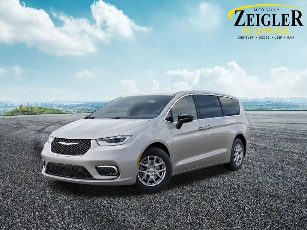2026 Chrysler Pacifica Select's photo