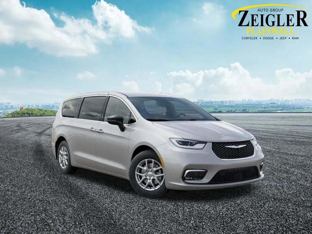 2026 Chrysler Pacifica Select photo 5