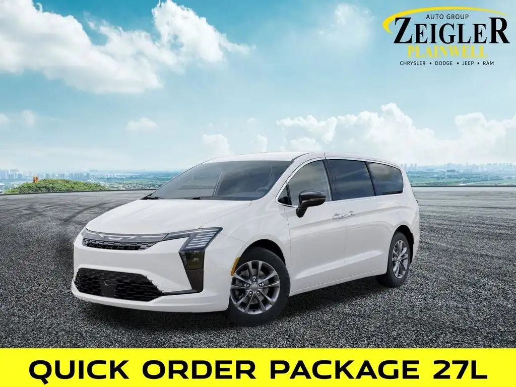 2027 Chrysler Pacifica Select photo 1