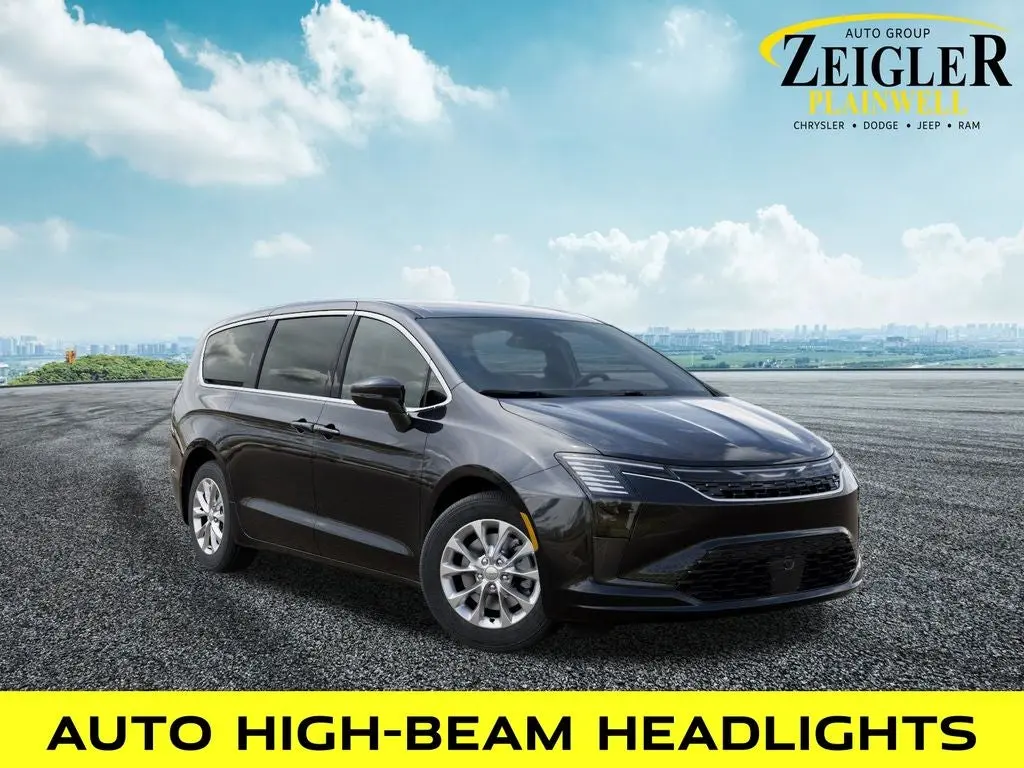 2027 Chrysler Pacifica Select AWD photo 5