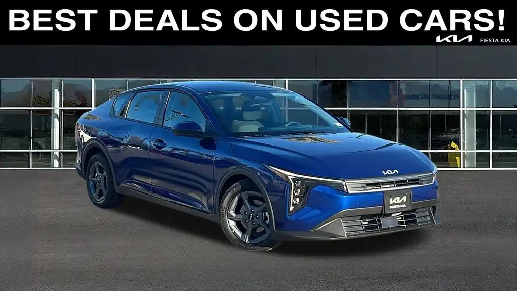 2025 Kia K4 LXS AT's photo