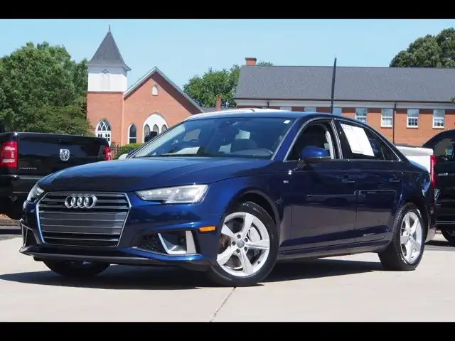 2019 Audi A4 2.0T quattro S tronic Premium's photo