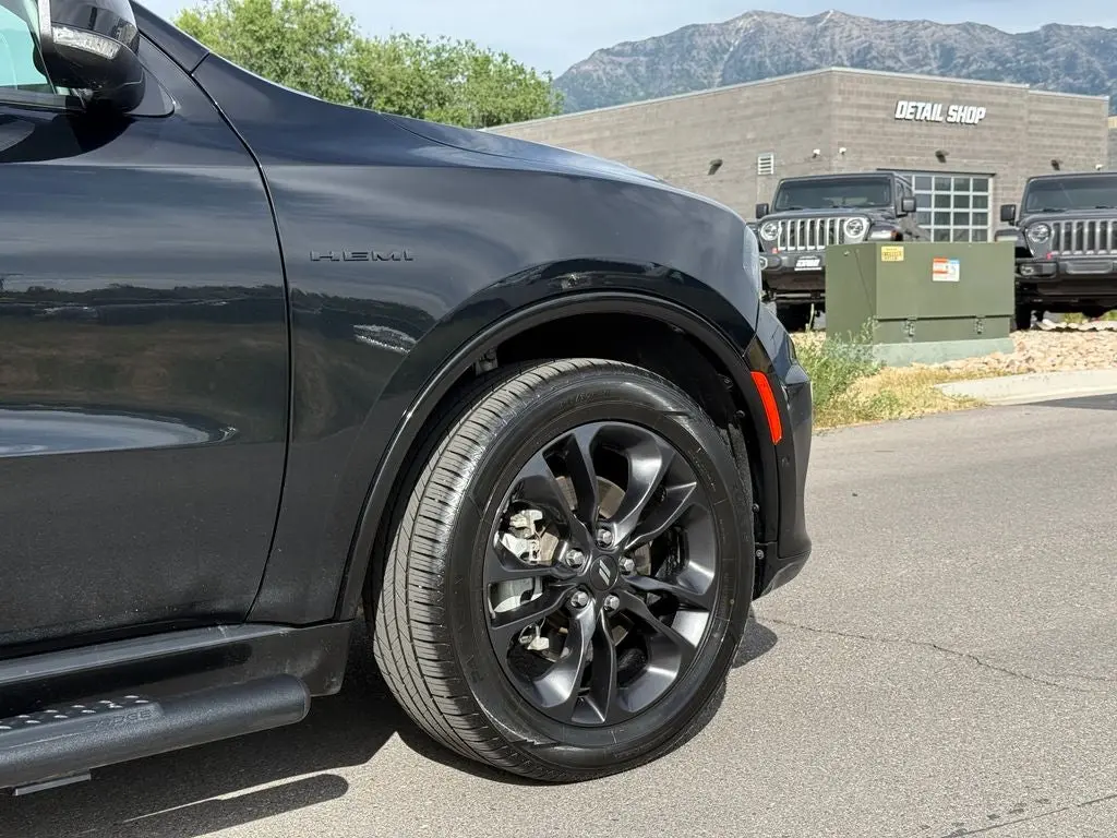 2024 Dodge Durango R/T Plus AWD photo 4