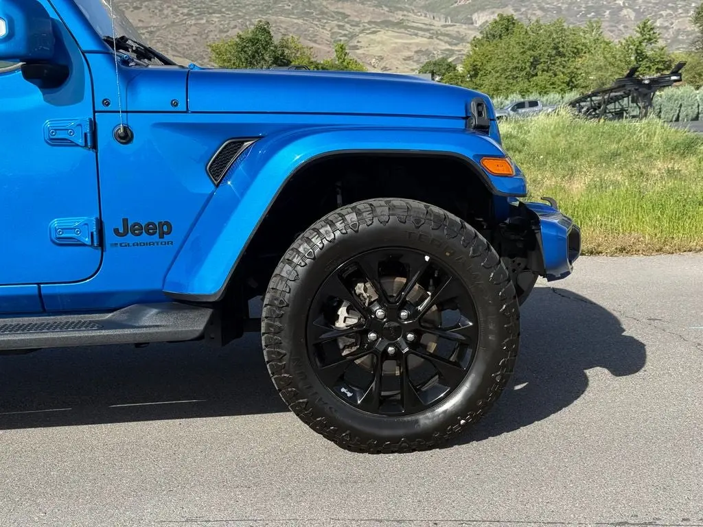 2023 Jeep Gladiator High Altitude photo 3