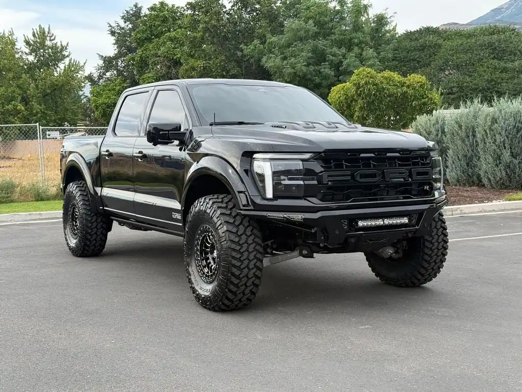 2026 Ford F-150 Raptor 4x4 SuperCrew 5-1/2 Box's photo