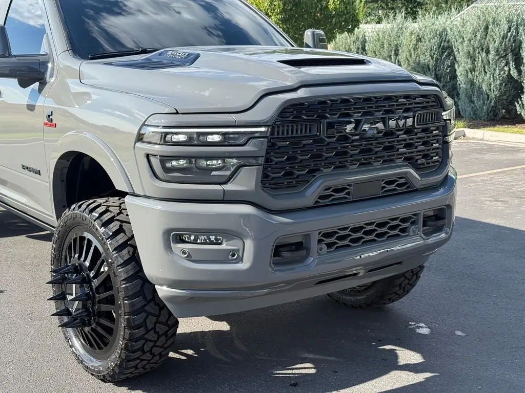 2026 RAM 3500 Limited 4X4 Mega Cab photo 3